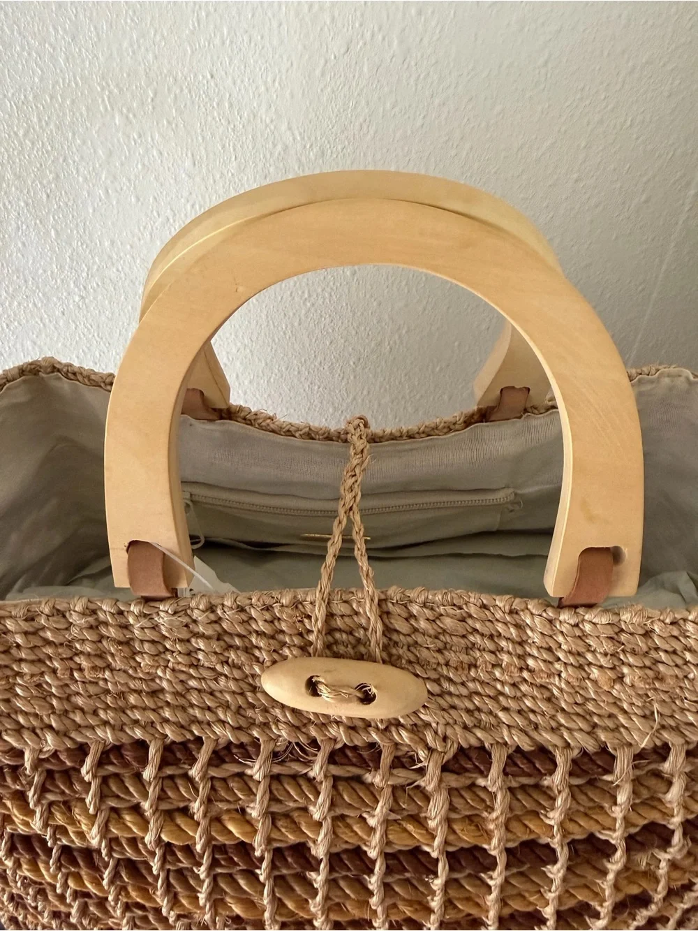 Talbots Woven Straw Tote in Brown and Tan with Wooden Handles - Picture 2 of 9